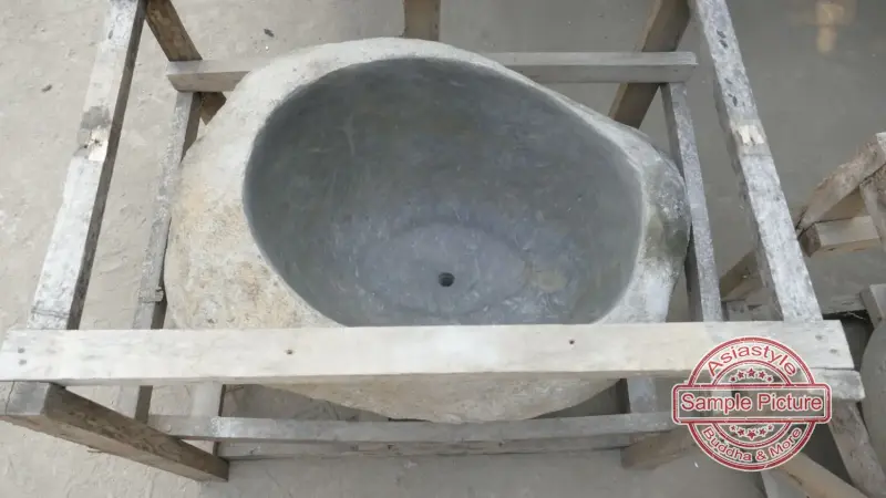 Product image 3 of the product “Basin from Riverstone, Natural surface, polished inside. Dia approx 70-75. Height 46-50 ”